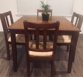Five piece dining table set for sale
