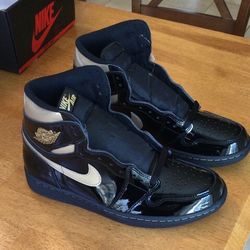 Jordan 1 OG High Black&Gold Sz9 $195
