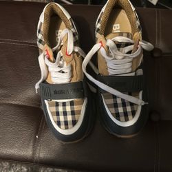 Size 8 Women Used 