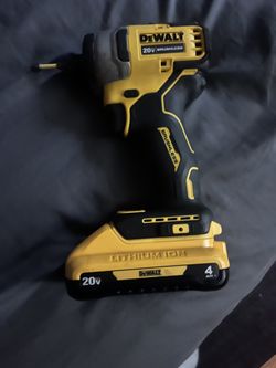 Nuevo Dewalt Impacto