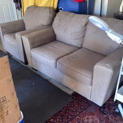 Free Sofa 