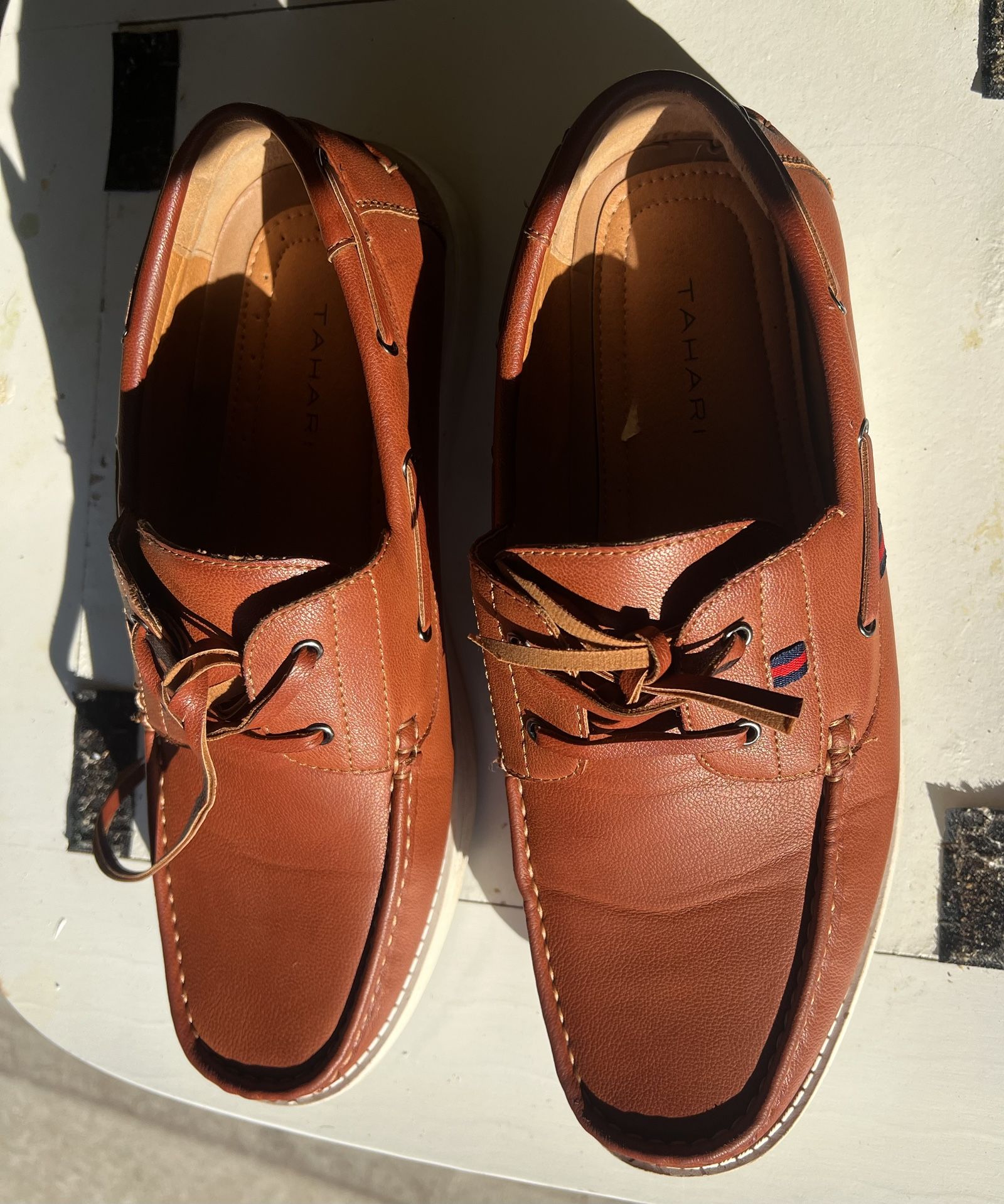 Tahari mens Hosmer lace loafer style shoes light brown size 11 casual wear