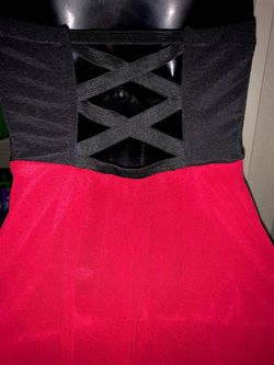 Summer Time Dress - Size Medium - New Never Worn - Stretchy Material