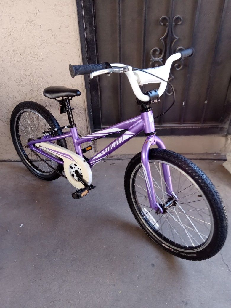 Nice Bike SPECIALIZED HOTROCK TIRES SIZE 20