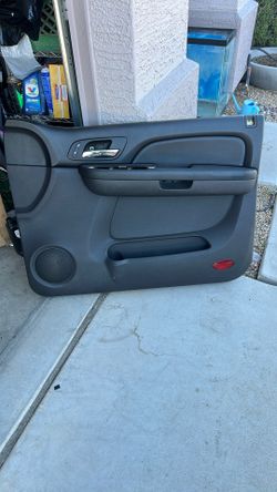 Passenger Door Panel From A 2007 Chevy Suburban