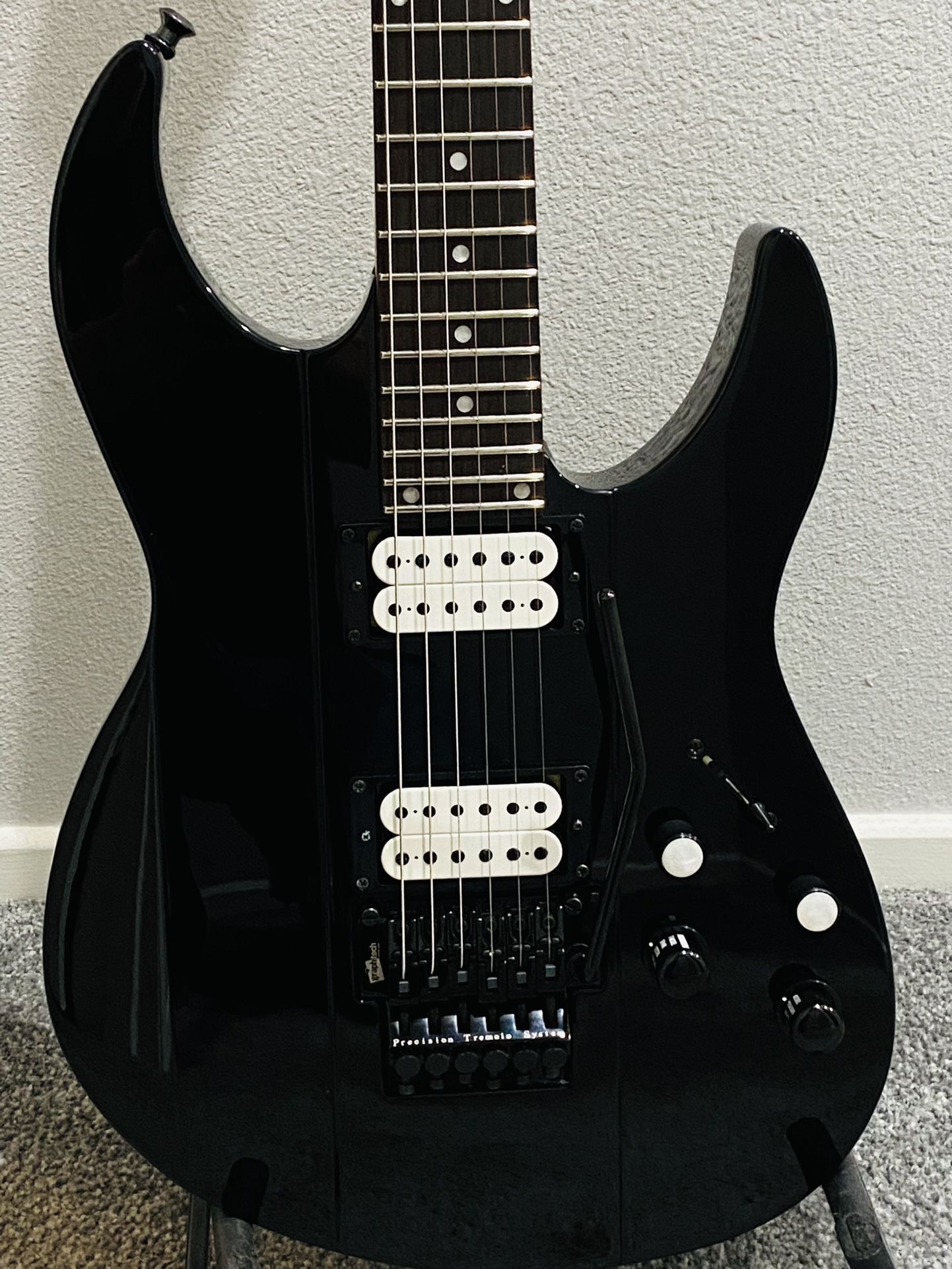 Line6 JTV-89F James Tyler Variax Modeling Electric Guitar