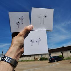 AirPod | Airpods | Earpod | Airpod Pros | Airpod 2 | Bluetooth Headphones | IPhone Headphones