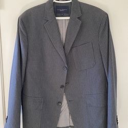 Banana Republic Pinstripe Blazer Suit  Size 42 Slim With Pockets - Preowned - Great Condition  