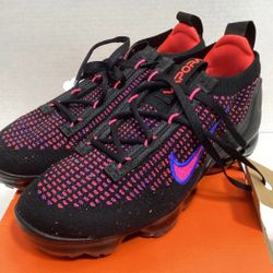 New Women's Nike Air Vapormax 2021 FK Black/Hyper Pink-Racer Blue Size 6 And 7