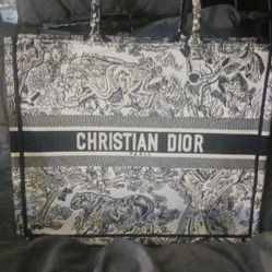 CHRISTIAN DIOR Hsndbag