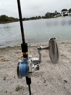 🐠 Like New Accurate Valiant 500N W/ Braid & New Jigging World Ghost Hunter 6’5”, 30-65• Lb, 200g Rod🔥