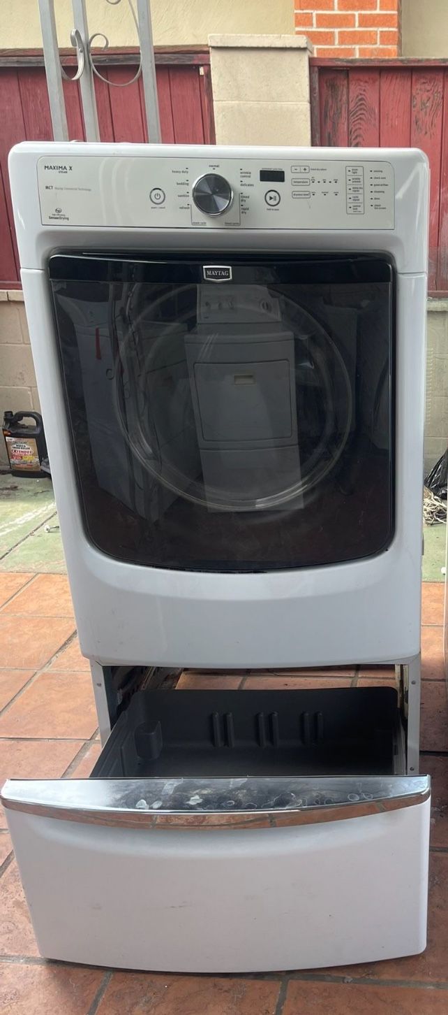 May tag gas dryer