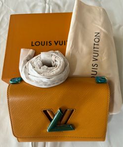 Tan Brown Twist MM Epi Leather Bag-BRAND NEW