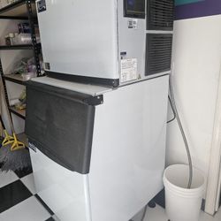 Avanco Commercial Ice Maker