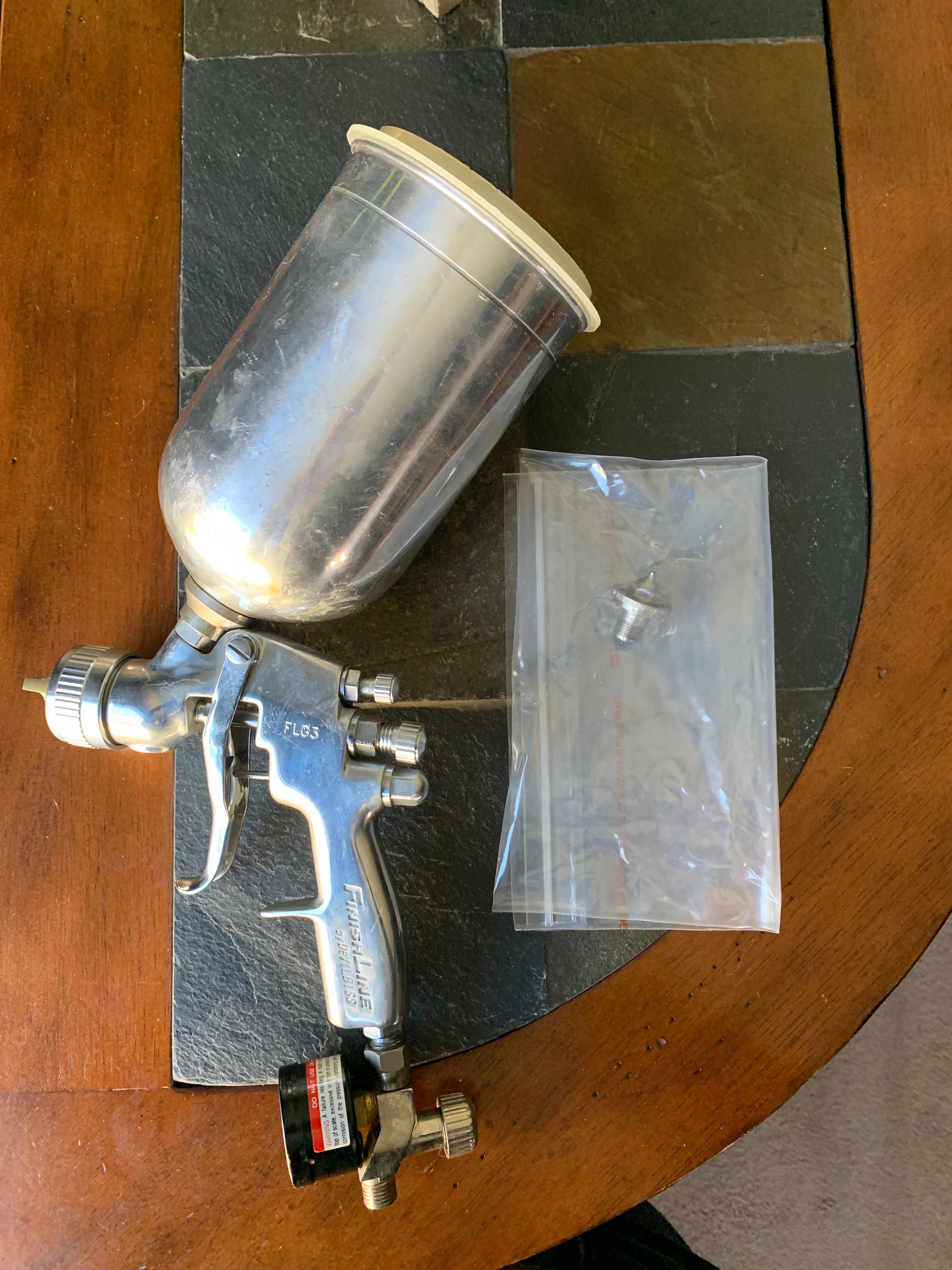 NEW.... NEVER USED! Devilbiss Finishline FLG3 Paint Spray Gun with