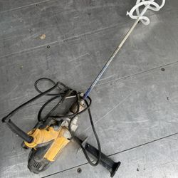 DEWALT SPADE HANDLE DRILL