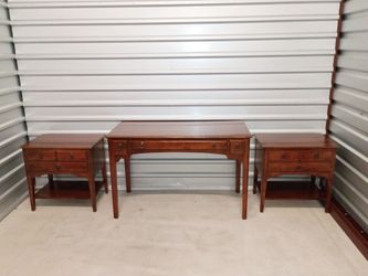 Vintage American by Martinsville bedroom set side table and desk