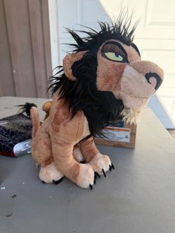 Disney Store Lion King "Seated Scar" Embroidered 14" Tall Wicked Villain Plush