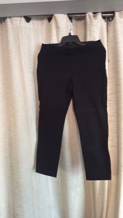 Women’s black pants / Size 8