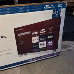  TCL 43" Class 4K Ultra HD Roku Smart TV