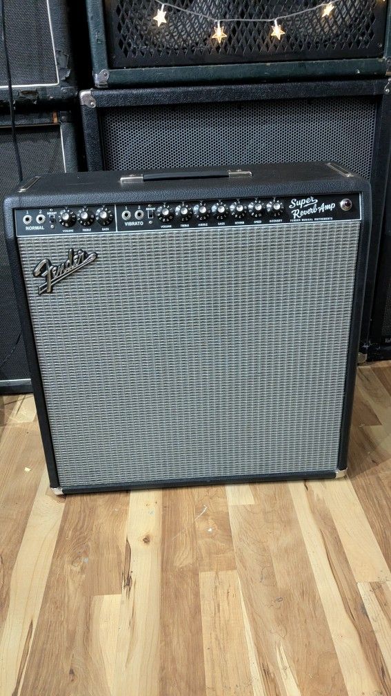 Fender Super Reverb Guitar Amp