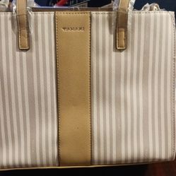TAHARI PURSES
