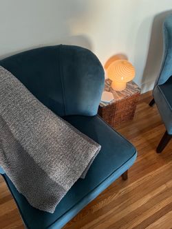 Accent Chairs