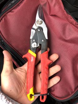Milwaukee tin snips
