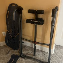 Teeter Hang UPS Inversion Table Back 