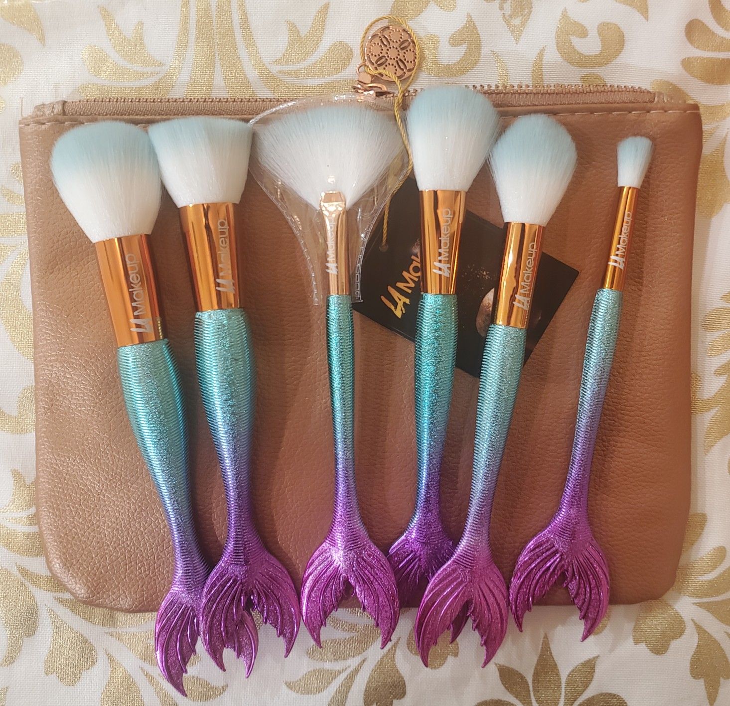 6pcs mermaid makeup brushes set with large cosmetic bag