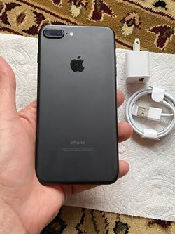 iPhone 7 Plus Unlocked for all carriers 128 gigs