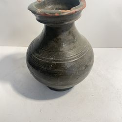 Antique Chinese green glaze jar