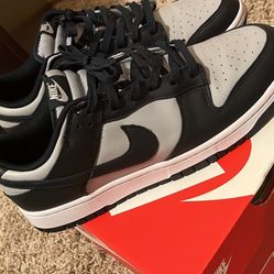 Georgetown Dunks Size12.5 