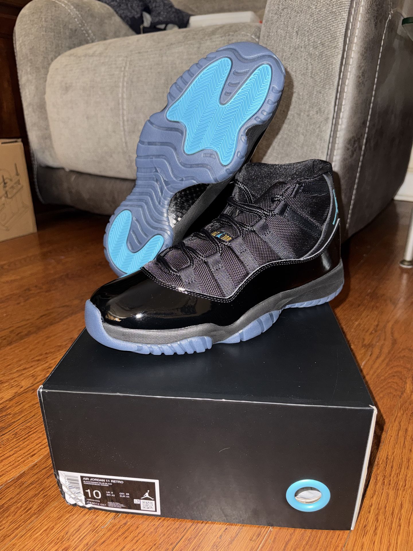 Jordan 11 Retro Gamma Blue (sz 10)