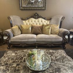 Formal Sofa Set