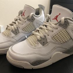 Nike Air Jordan 4 White Oreo Youth Size 2Y Sneakers Gray