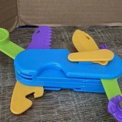 Play Doh Fun Cutter Multi-Tool / Swiss Army Knife Toy Vintage 
