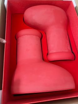 Red boots brand new original
