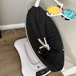 Mamaroo Baby Swing 