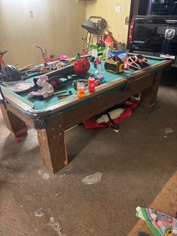 Pool table