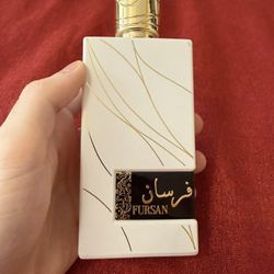 Khadlaj Fursan White