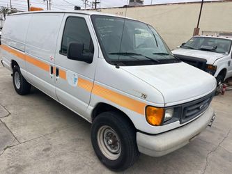 2006 Ford E-350 Super Duty