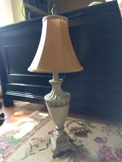 Vintage crackle look 31" lamp
