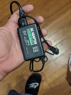 PSP 5V AC ADAPTER