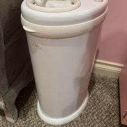 Ubbi Diaper Pail 