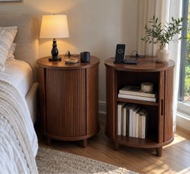 Round End Table Set of 2 with Charging Station, Fluted Nightstand with Sliding Door & Adjustable Shelf, Mid Century Side Table, Walnut