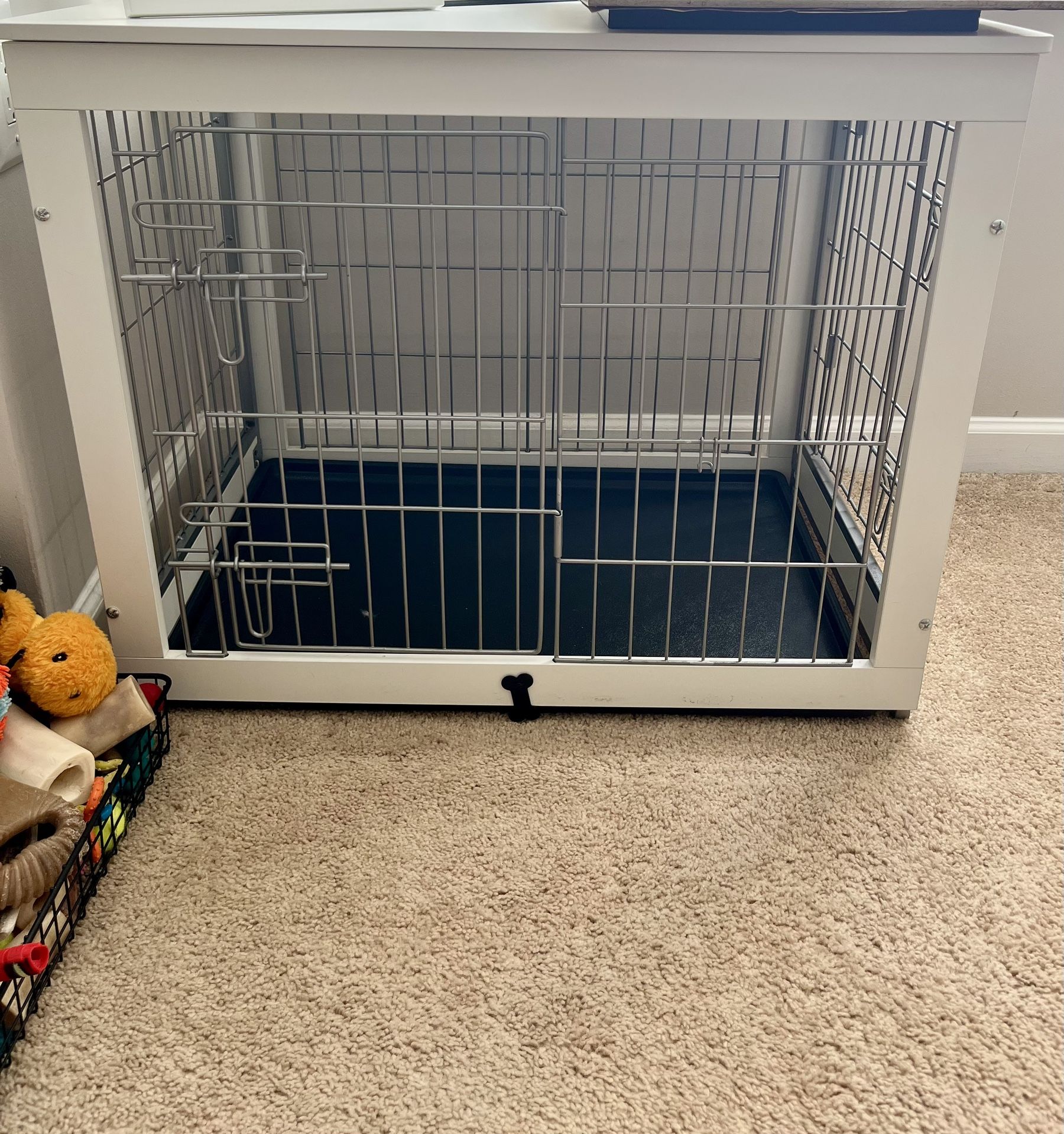 Dog crate
