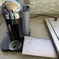 Nespresso VertuoLine - Espresso Maker.  Vertuo Chrome.  