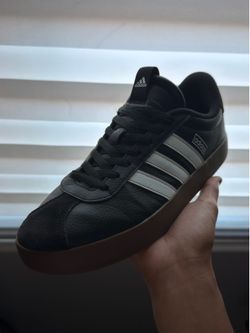 Adidas VL Court Sneakers - Black/Grey with Gum Sole