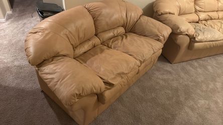Couches - Free